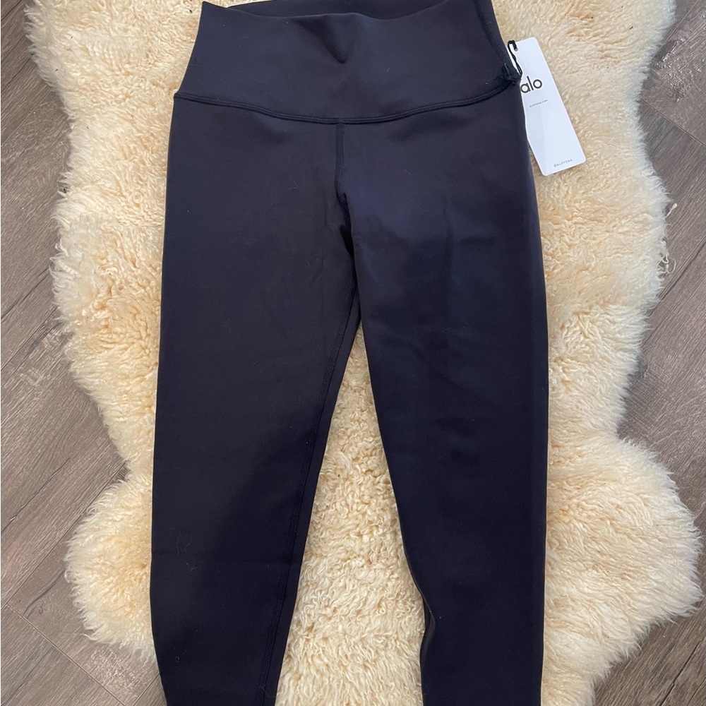 Alo Yoga 7/8 High Waist Airbrush Legging Size M New with Tags